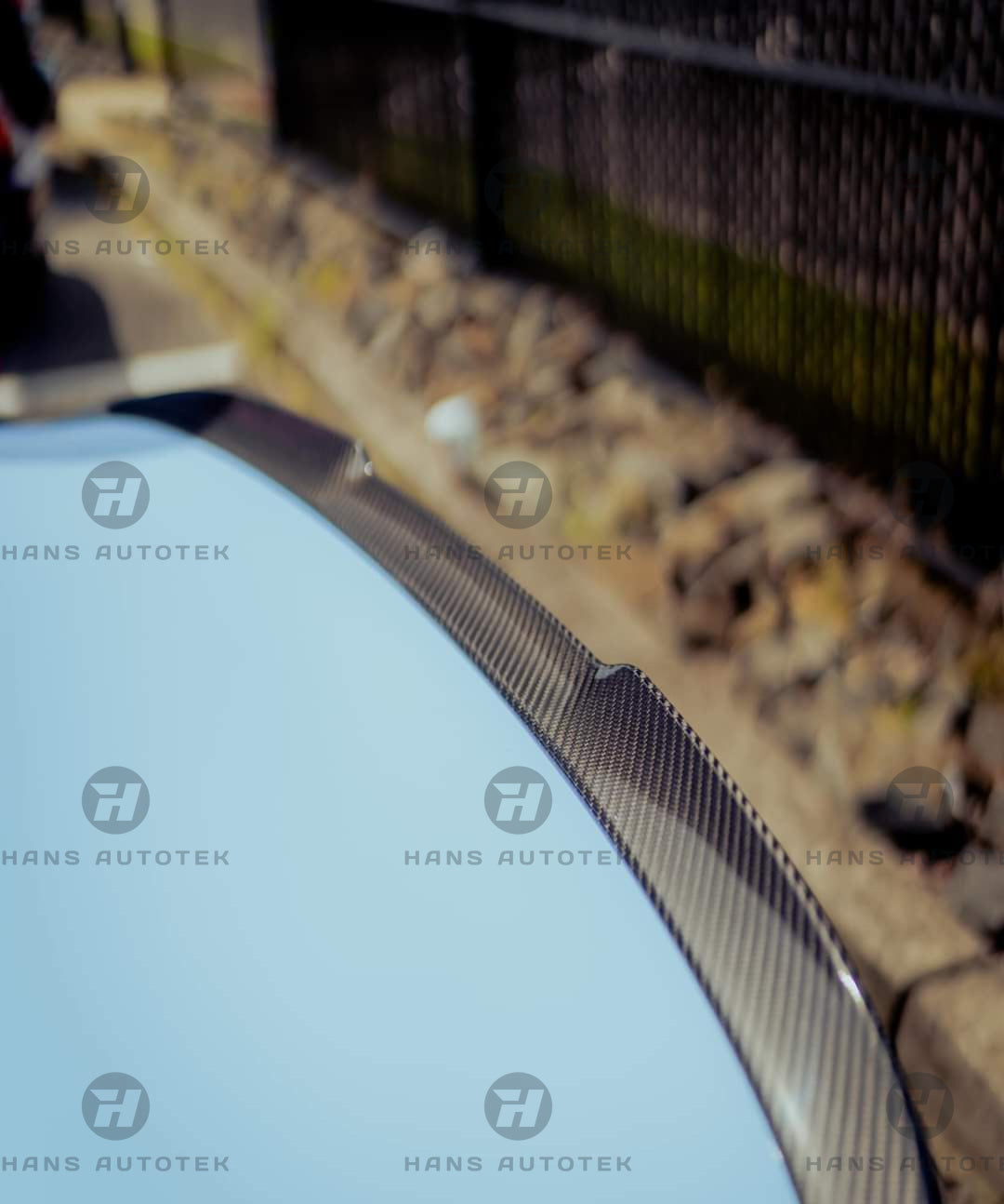 V STYLE REAL CARBON FIBER REAR TRUNK SPOILER FOR BMW M2 G87 & 2 SERIES G42 COUPE (Copy)